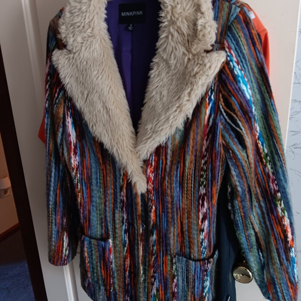 Fall outerwear - Picture 4 of 11